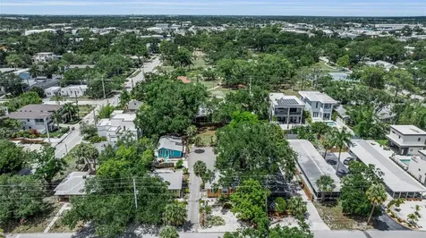 1817 6 Th Street Sarasota FL 34236