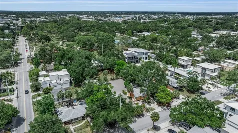 1817 6 Th Street Sarasota FL 34236