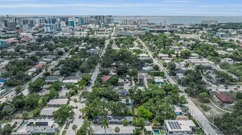 1817 6 Th Street Sarasota FL 34236