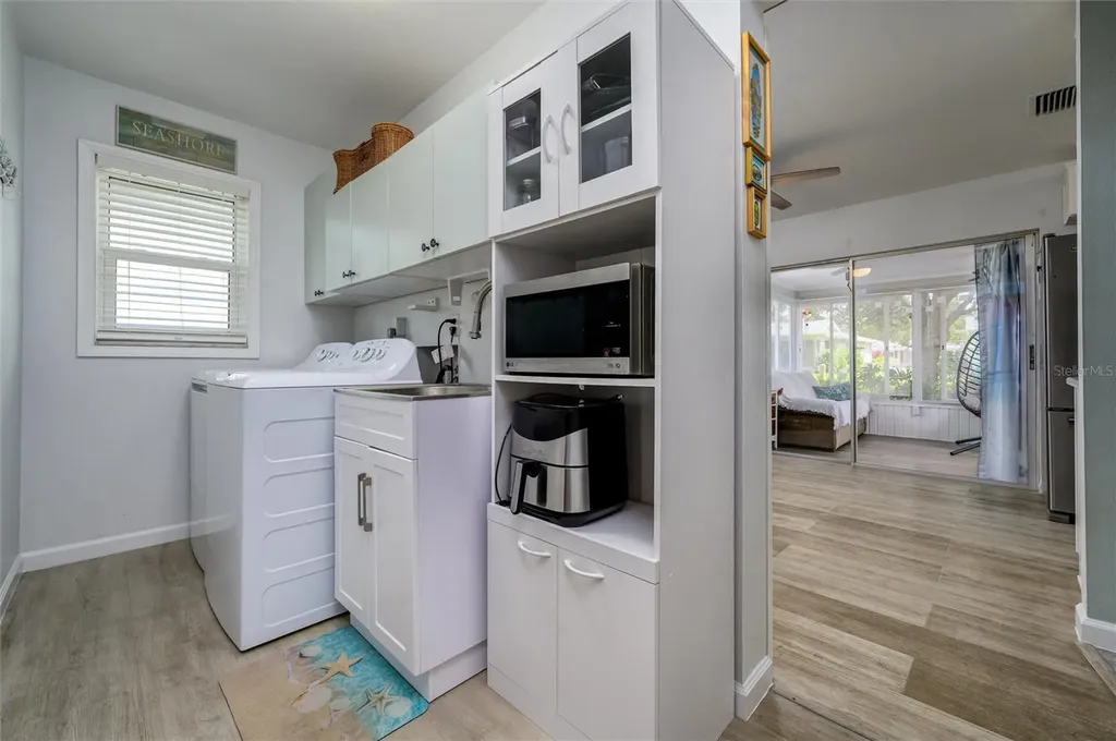 1472 Queen Anne Drive Palm Harbor FL 34684