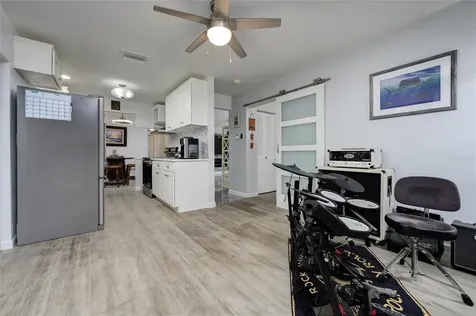 1472 Queen Anne Drive Palm Harbor FL 34684