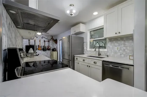 1472 Queen Anne Drive Palm Harbor FL 34684