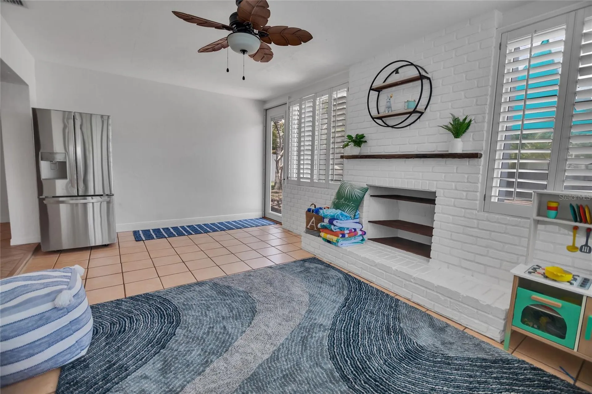 6567 Hillside Avenue Seminole FL 33772