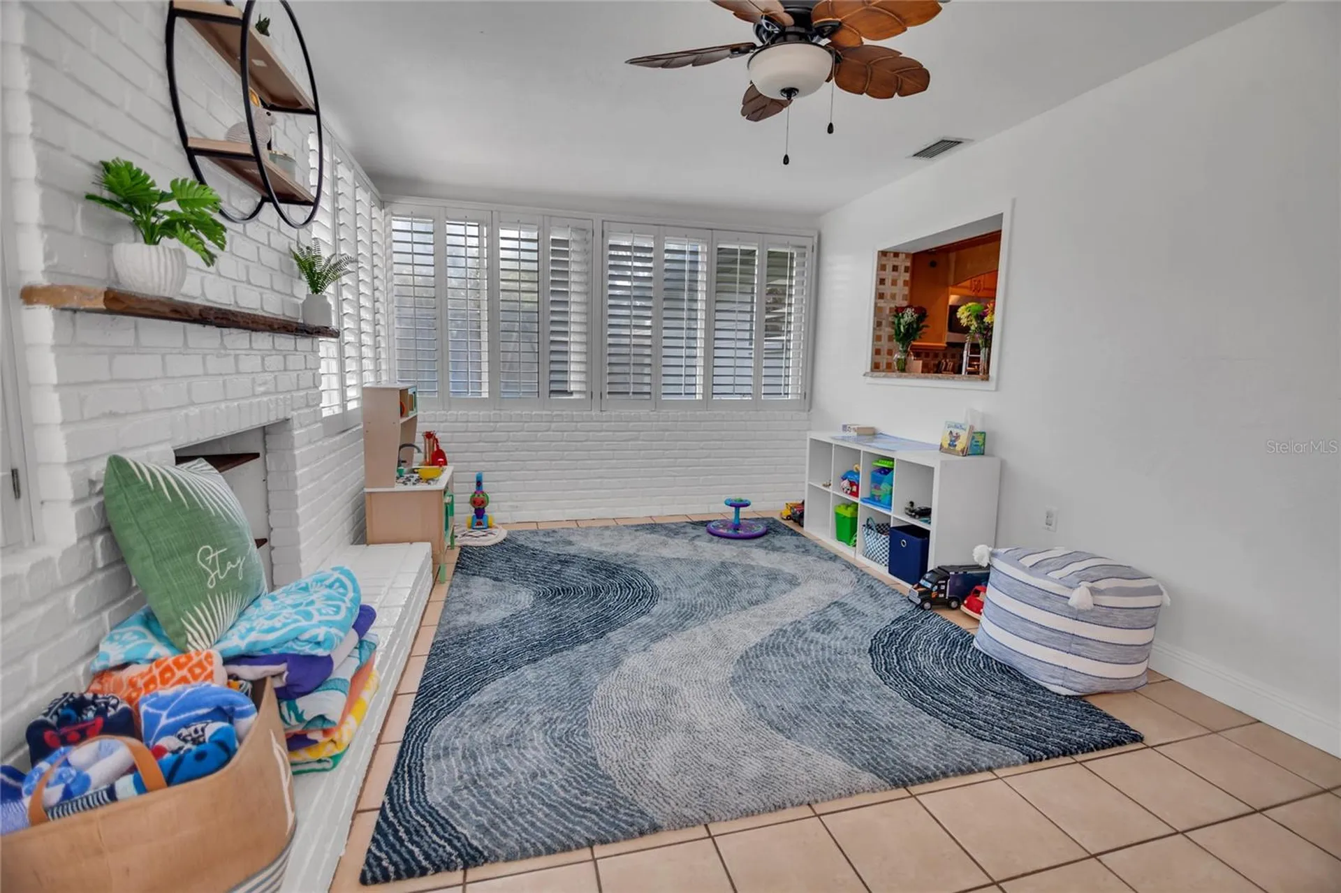 6567 Hillside Avenue Seminole FL 33772