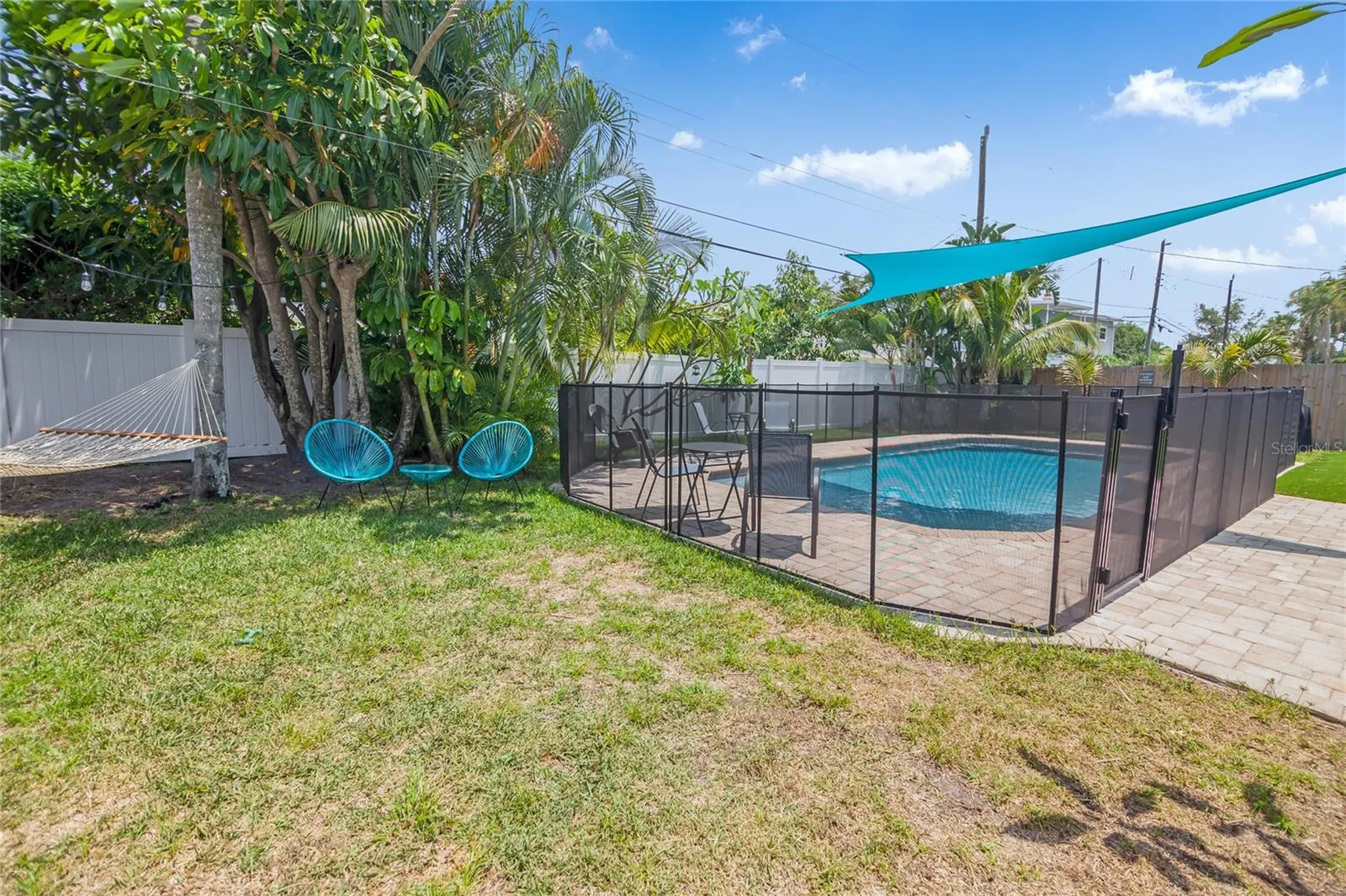 6567 Hillside Avenue Seminole FL 33772