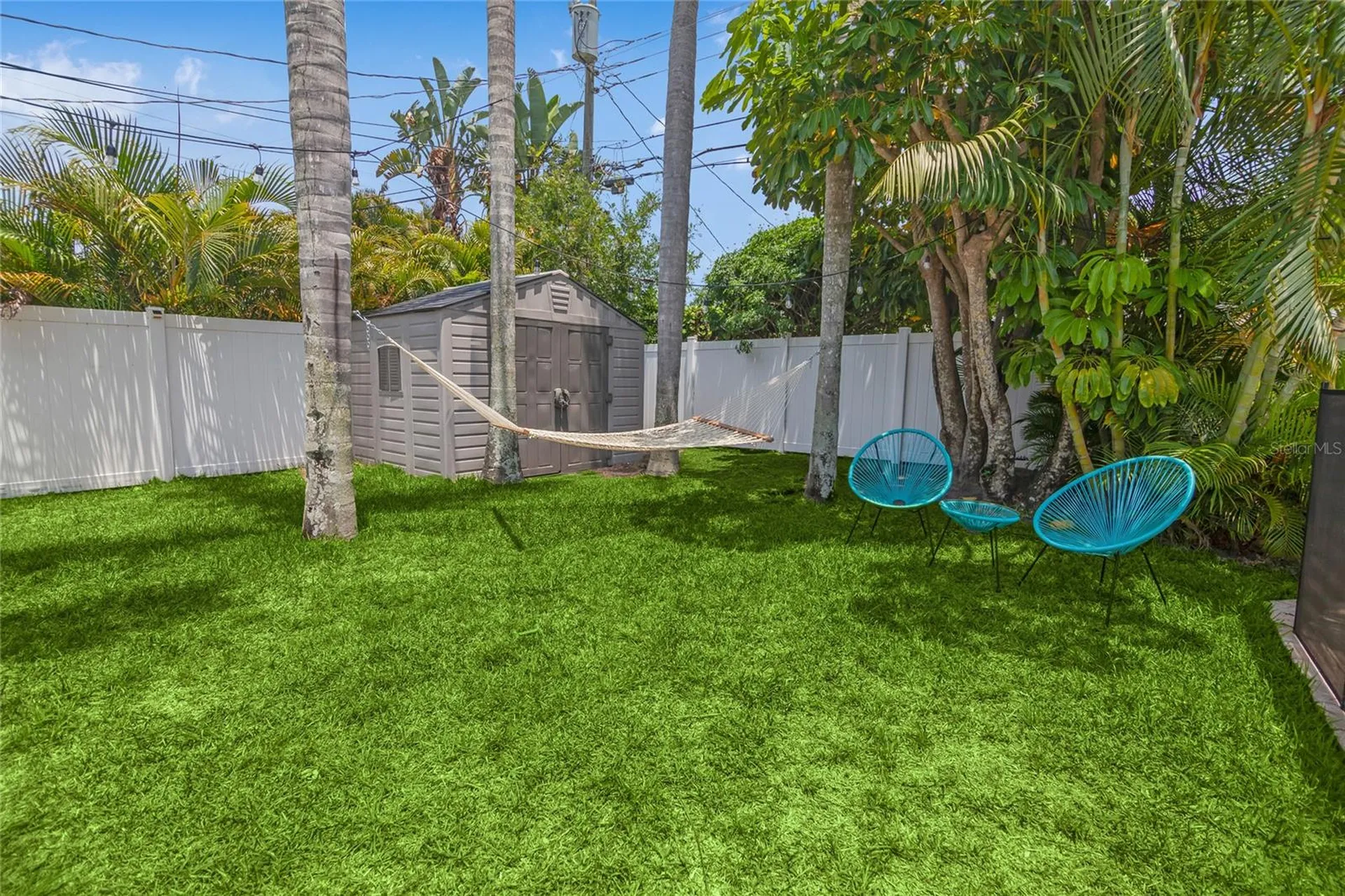 6567 Hillside Avenue Seminole FL 33772