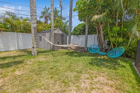 6567 Hillside Avenue Seminole FL 33772
