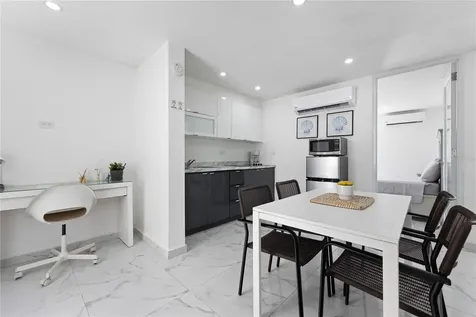 R1491 Paseo Dulcemar Levittown Lakes Toa Baja PR 00949