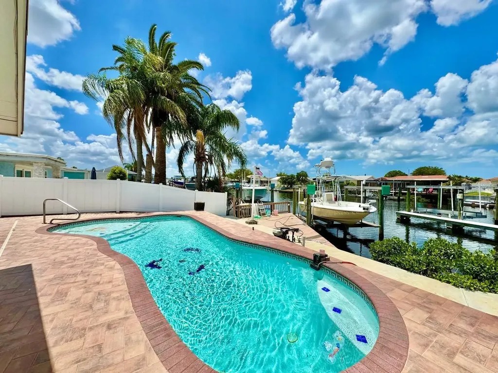 5017 Anchor Way New Port Richey FL 34652