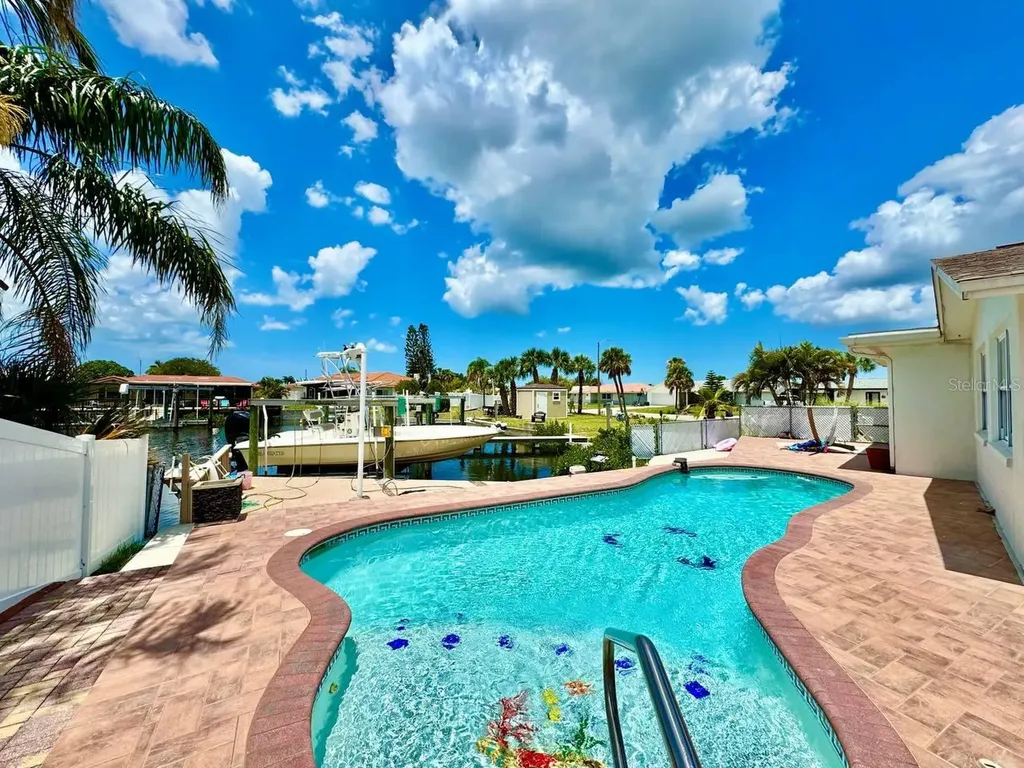 5017 Anchor Way New Port Richey FL 34652