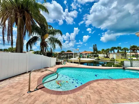 5017 Anchor Way New Port Richey FL 34652