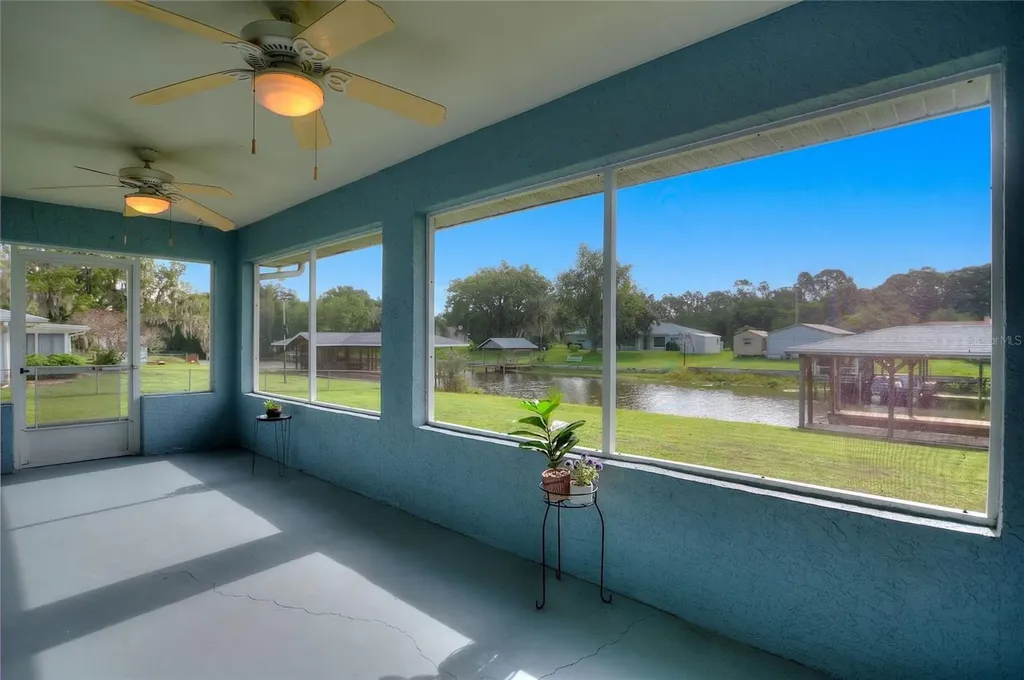 6225 Amaryllis Drive Indian Lake Estates FL 33855