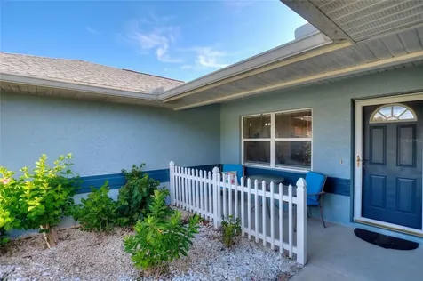 6225 Amaryllis Drive Indian Lake Estates FL 33855