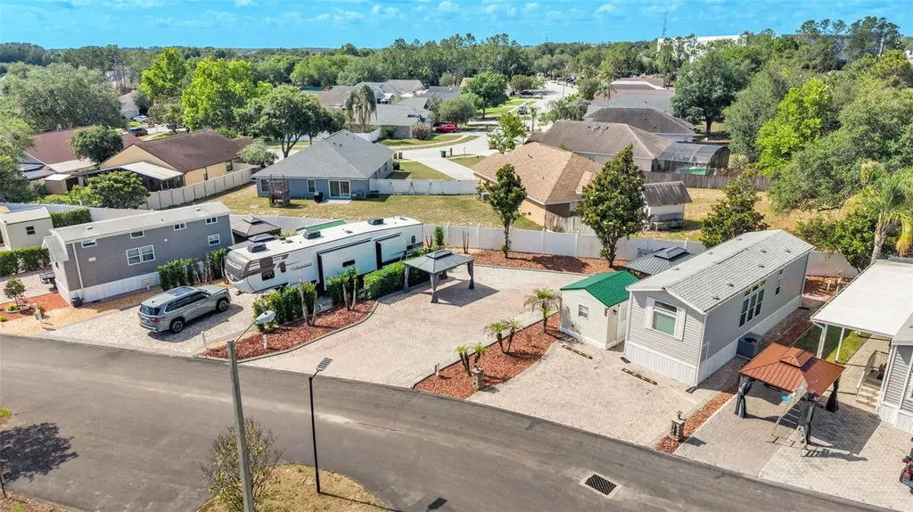 2320 Limewood Avenue Clermont FL 34714
