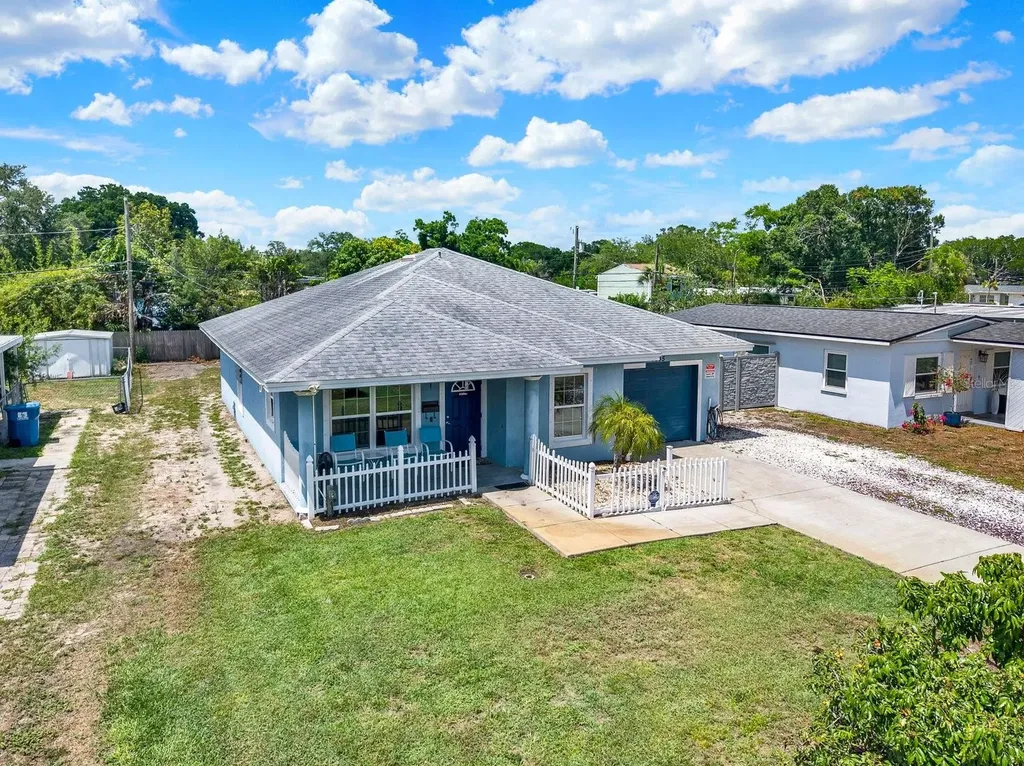 4635 26th Avenue N St Petersburg FL 33713