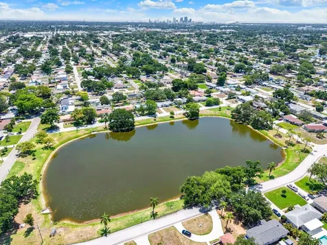 4635 26th Avenue N St Petersburg FL 33713