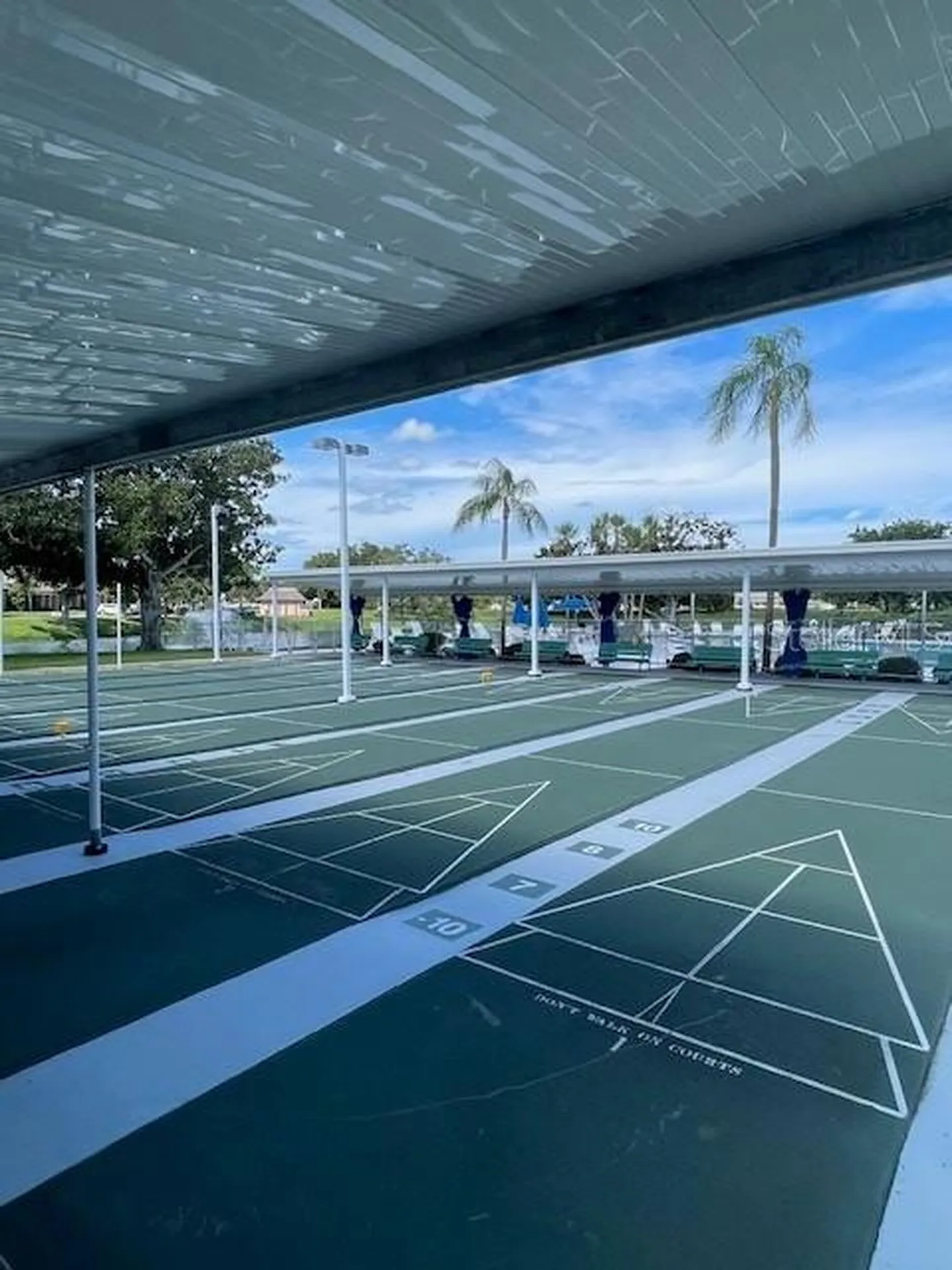 8075 112th Street Seminole FL 33772