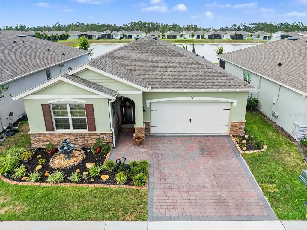17651 Blazing Star Circle Clermont FL 34714