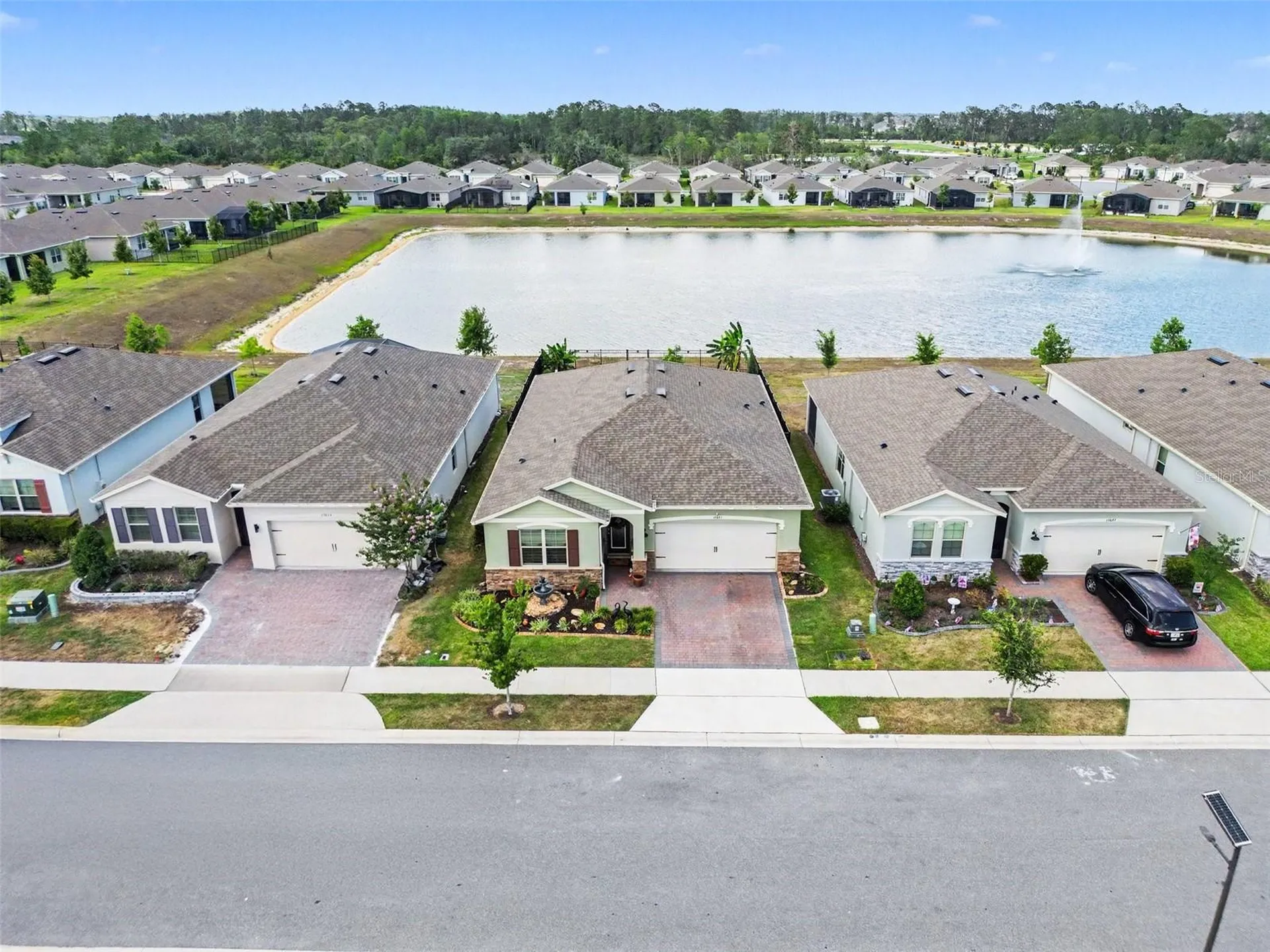 17651 Blazing Star Circle Clermont FL 34714
