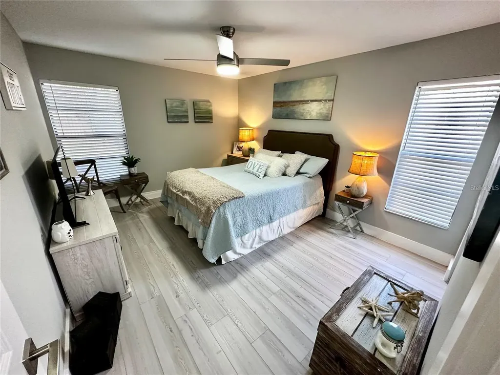 3888 Easton Street Sarasota FL 34238