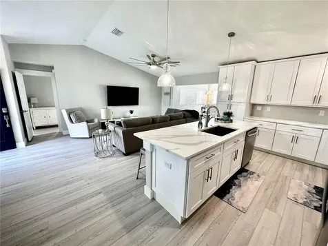 3888 Easton Street Sarasota FL 34238