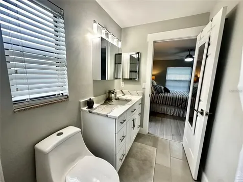 3888 Easton Street Sarasota FL 34238