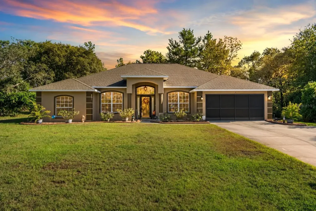 11929 Osprey Avenue Weeki Wachee FL 34614