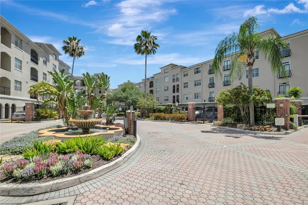 501 Knights Run Avenue Tampa FL 33602