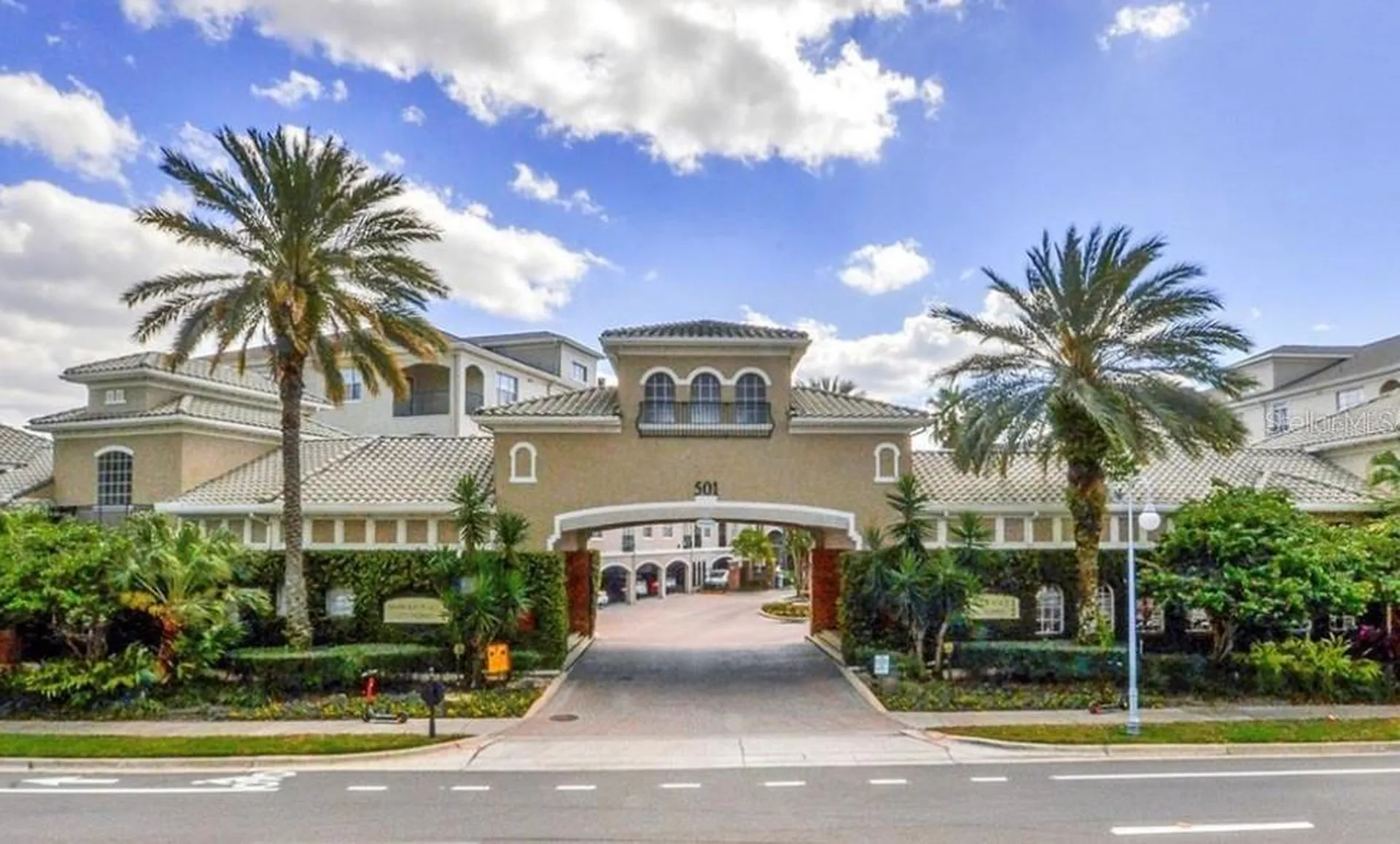 501 Knights Run Avenue Tampa FL 33602