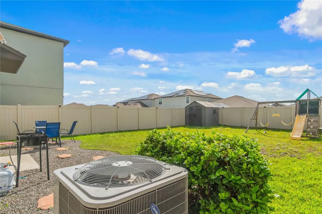 9440 Lemon Drop Loop Sun City Center FL 33573