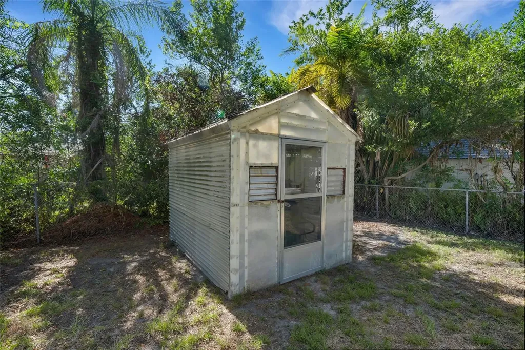 12712 Sebring Boulevard Tampa FL 33618
