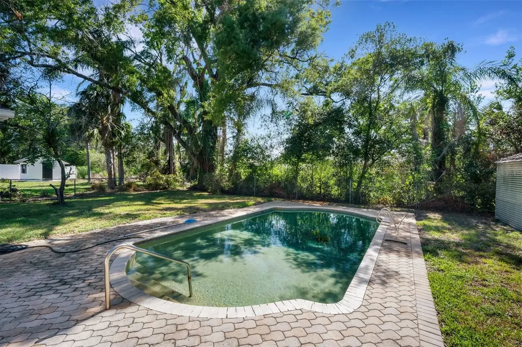 12712 Sebring Boulevard Tampa FL 33618