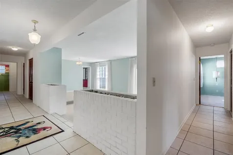 12712 Sebring Boulevard Tampa FL 33618