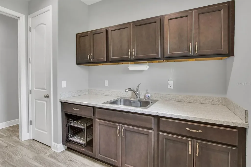 10107 Kimbrough Drive Brooksville FL 34601