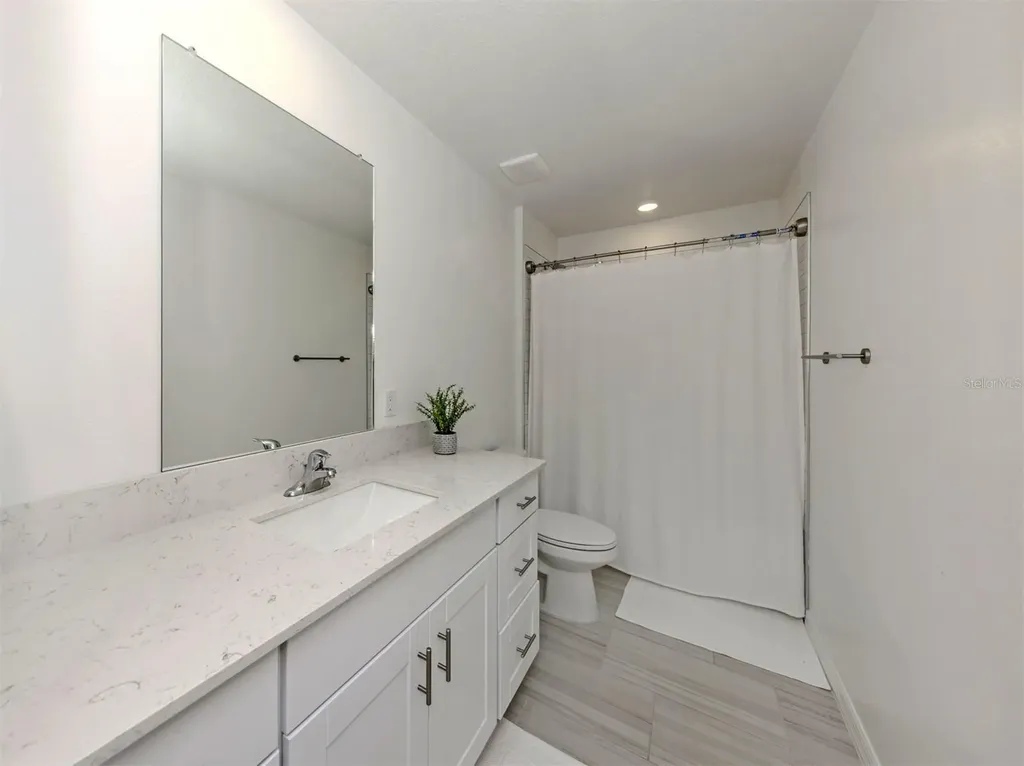 12215 Radiant Gem Trail Parrish FL 34219