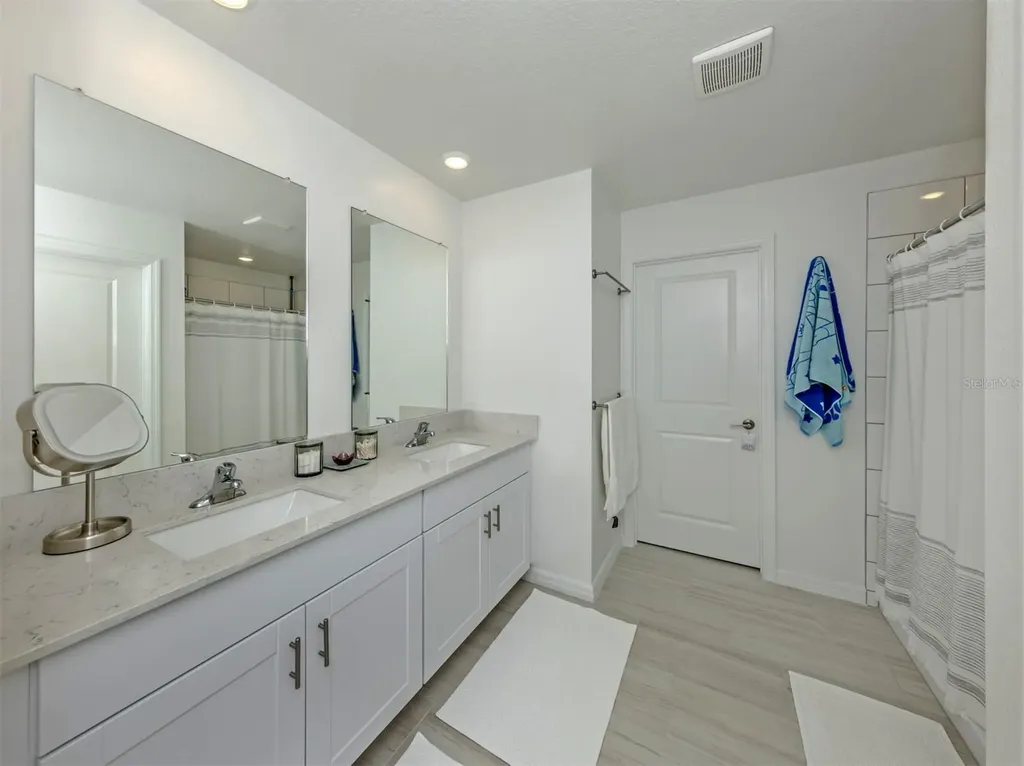12215 Radiant Gem Trail Parrish FL 34219