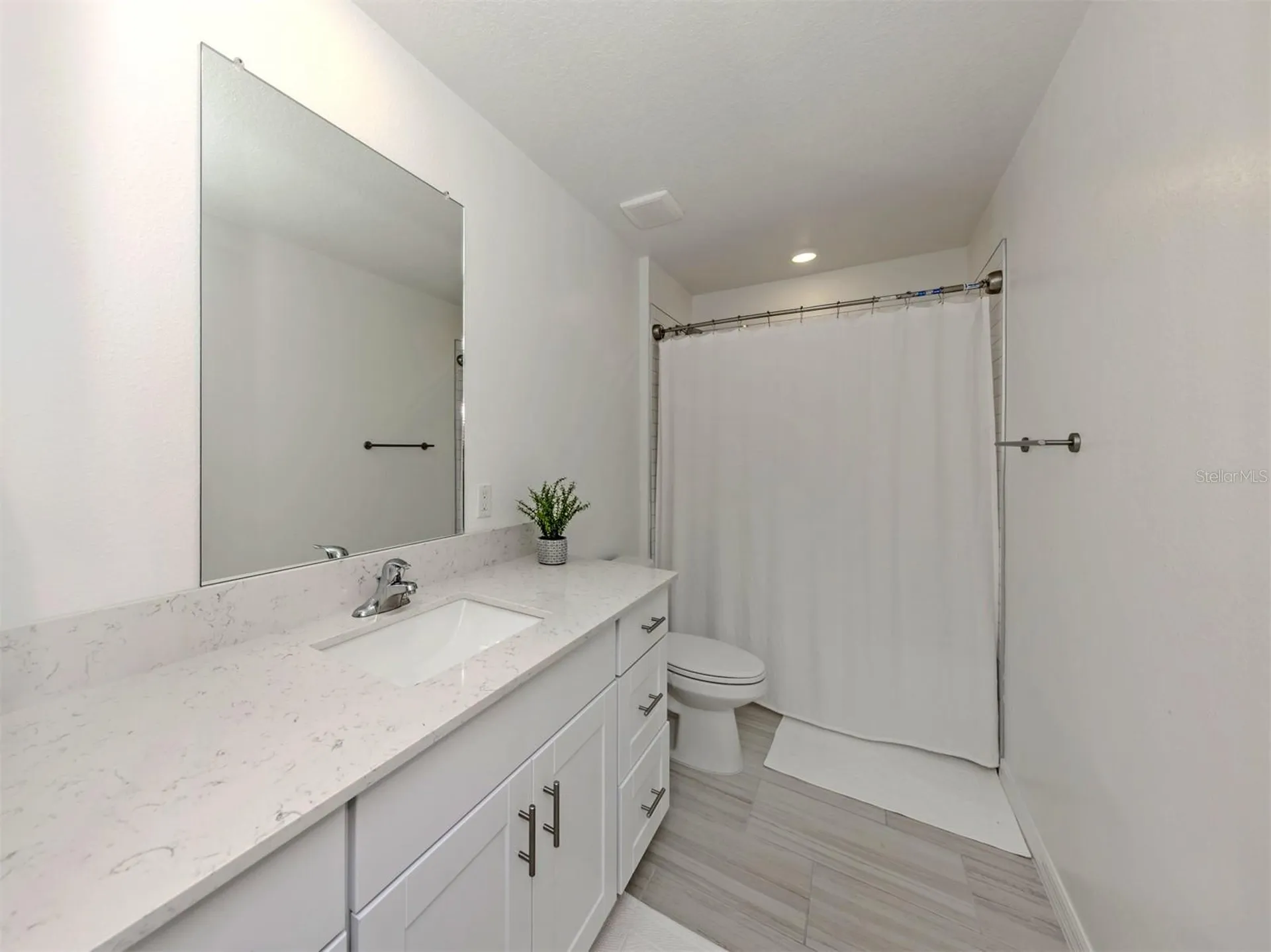 12215 Radiant Gem Trail Parrish FL 34219