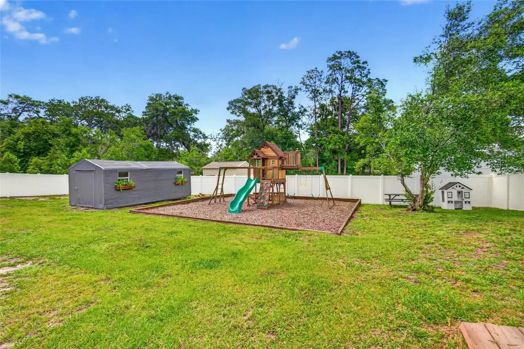 536 NE 43rd Court Ocala FL 34470