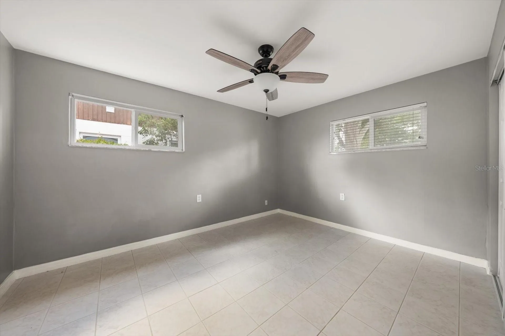766 90th Avenue N St Petersburg FL 33702