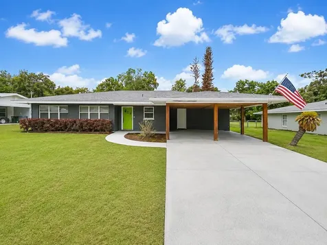 5817 Lake Breeze Avenue Lakeland FL 33809