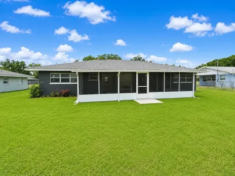 5817 Lake Breeze Avenue Lakeland FL 33809