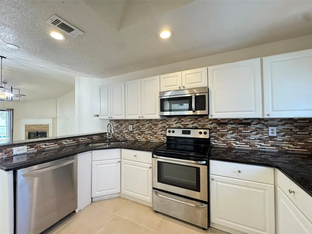 14 York Court Kissimmee FL 34758