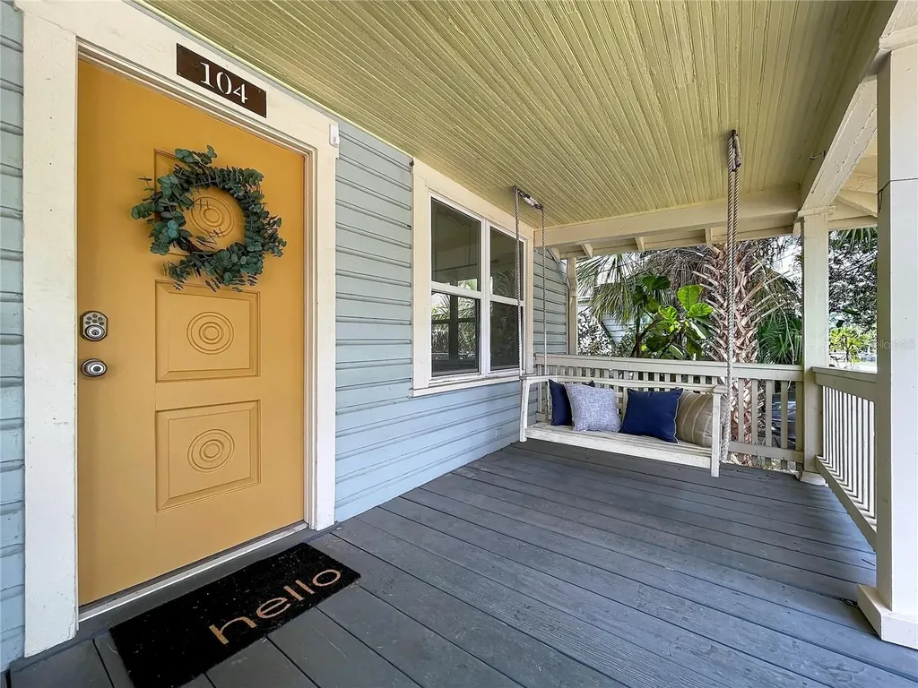 104 W Chelsea Street Tampa FL 33603
