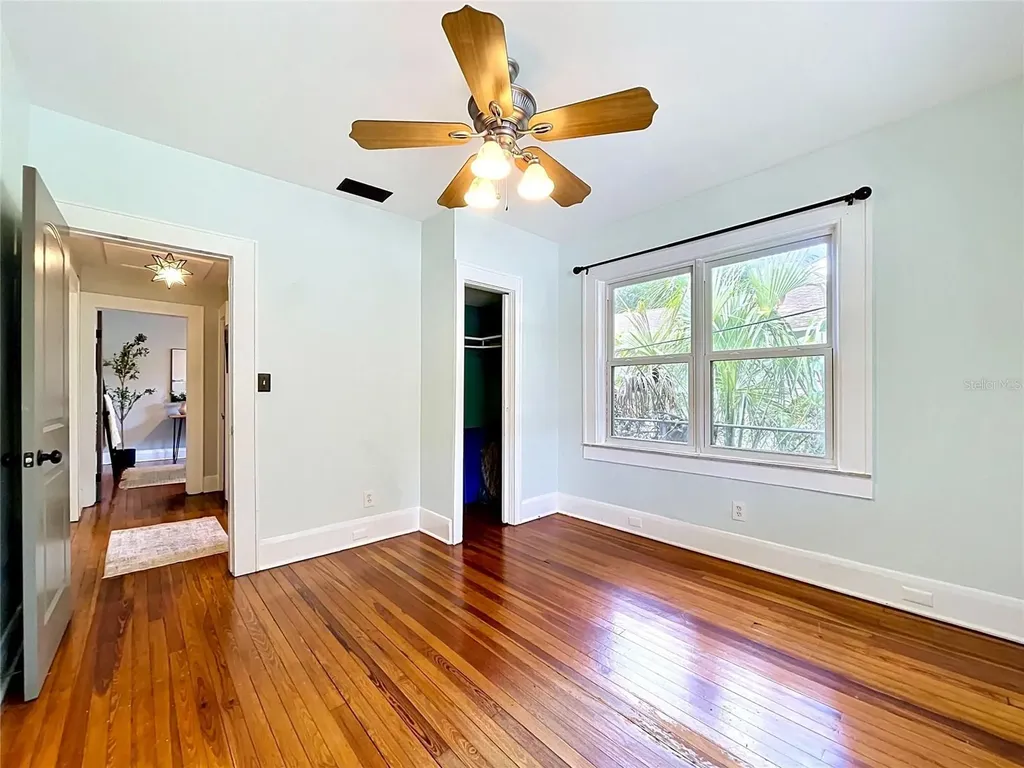 104 W Chelsea Street Tampa FL 33603
