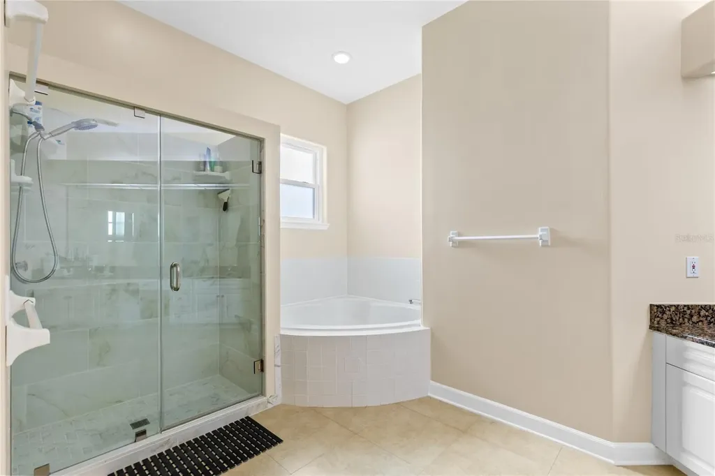 683 Oak Hollow Way Altamonte Springs FL 32714