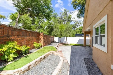 683 Oak Hollow Way Altamonte Springs FL 32714