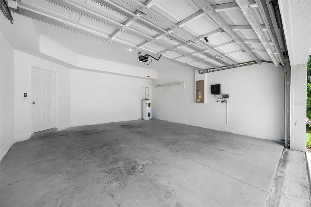 2227 Roanoke Springs Drive Ruskin FL 33570