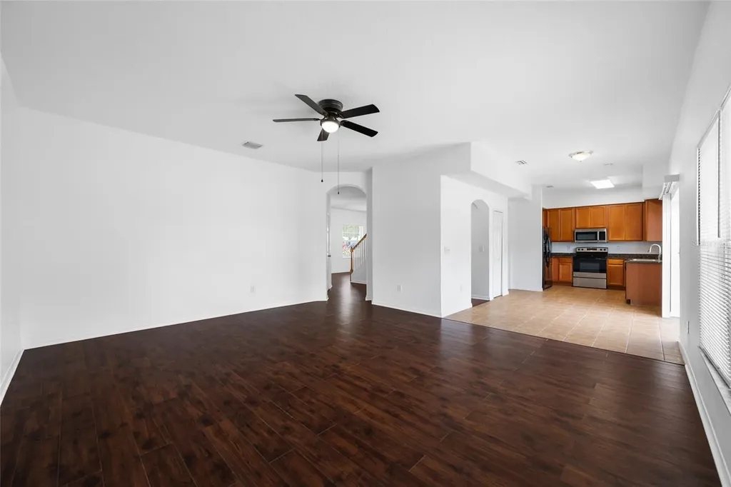 2227 Roanoke Springs Drive Ruskin FL 33570
