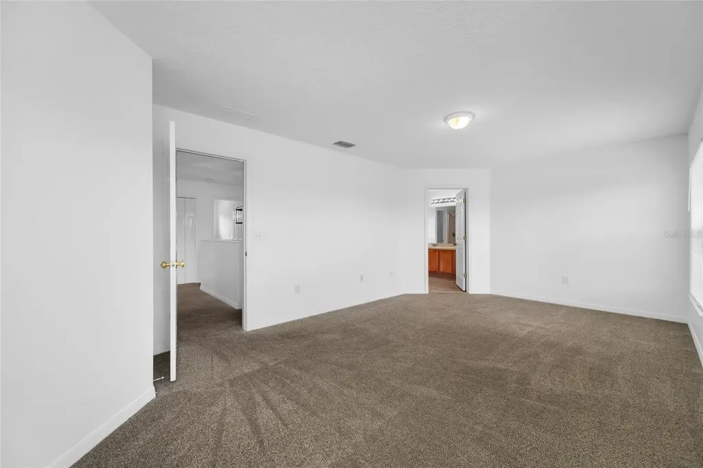 2227 Roanoke Springs Drive Ruskin FL 33570