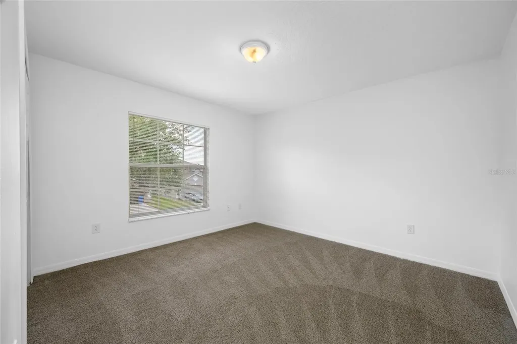 2227 Roanoke Springs Drive Ruskin FL 33570